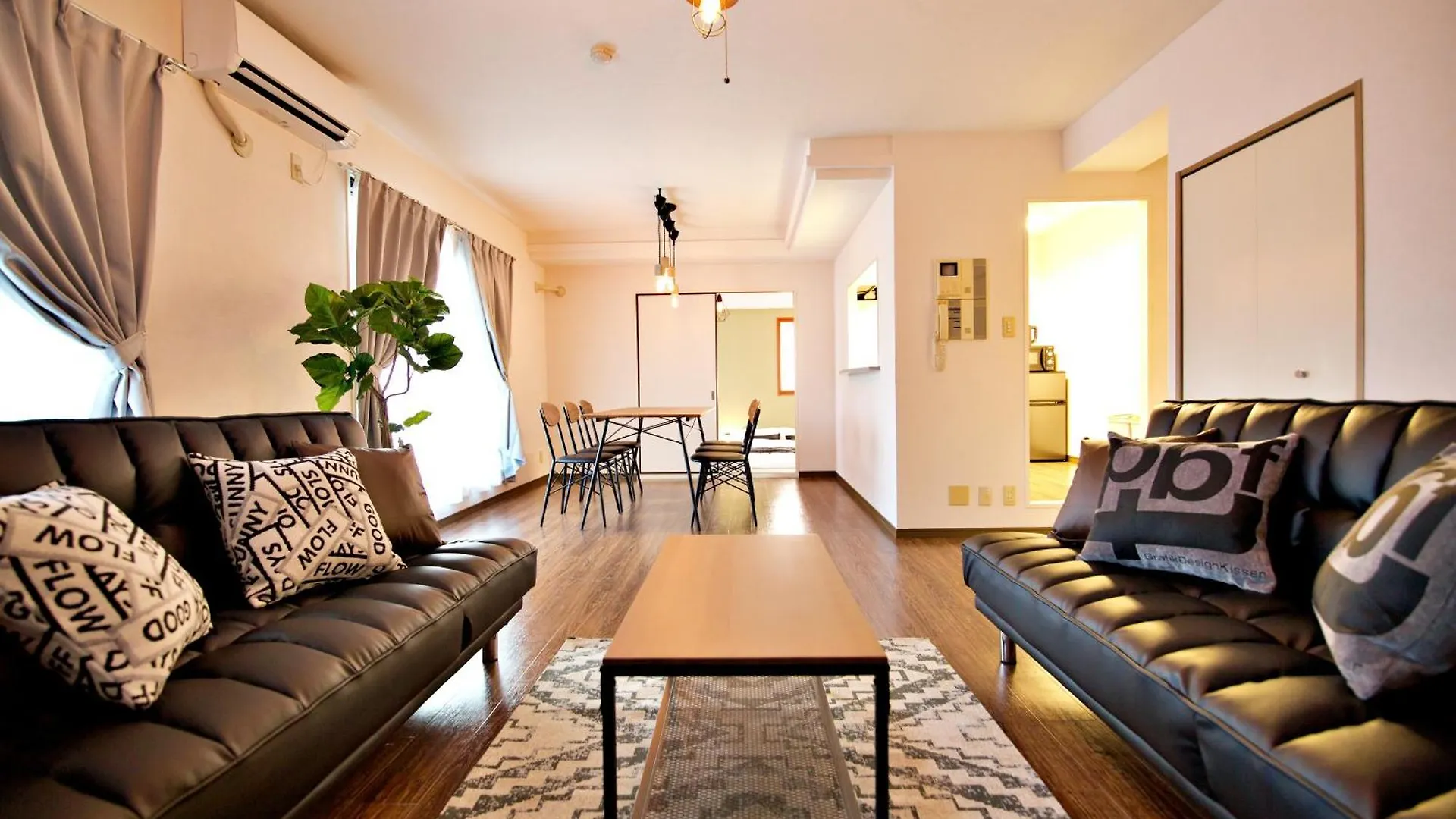 大阪ルミエール夕陽丘 Apartment Japan