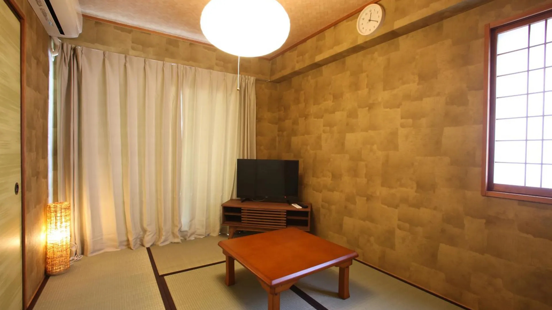 大阪ルミエール夕陽丘 Apartment Japan