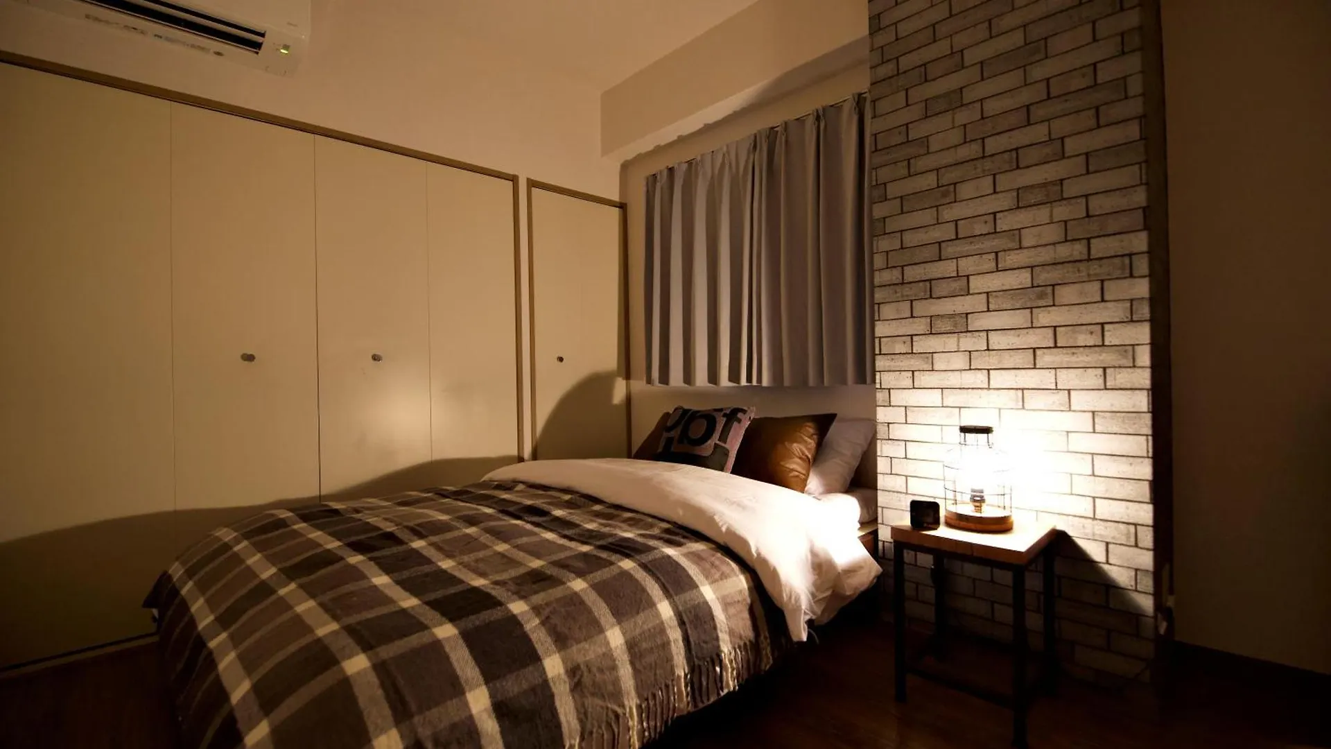 大阪ルミエール夕陽丘 Apartment