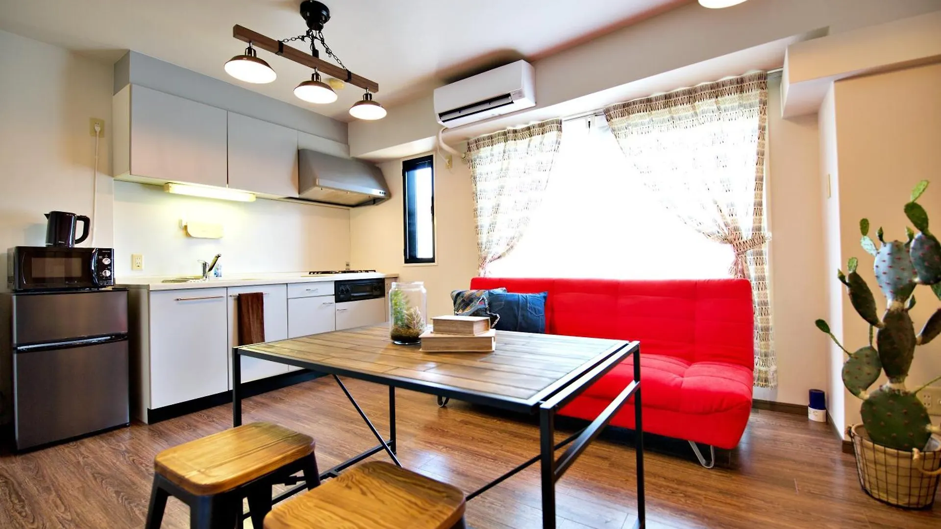 大阪ルミエール夕陽丘 Apartment Japan